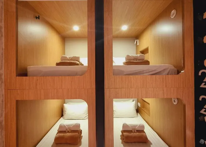 Hôtel capsule Moonstar